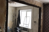 Демонтаж стены в квартире с усилением